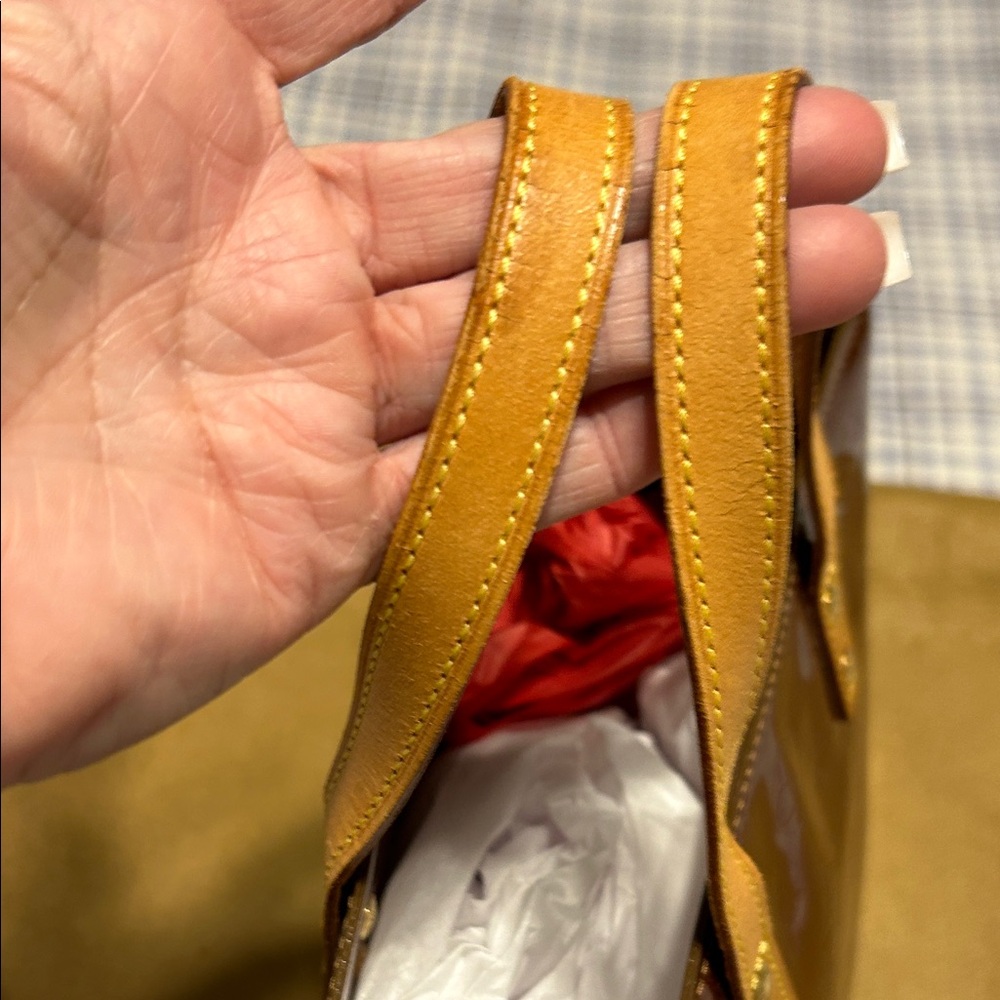 LV Monogram Vernis Reade Bronze MINI Tote Bag - Picture 2 of 16